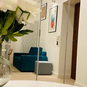 kamienica-jagielonska-27-studio-by-visitwarsaw-apartments.warsawhotelspoland.com/