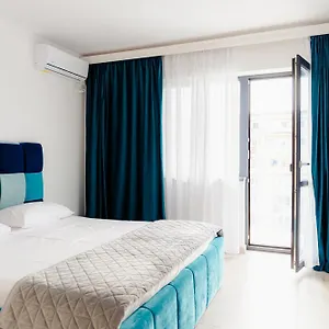 The Blue Norwegian House Apartament