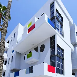 alex-residence.hotelsatayianapa.com/