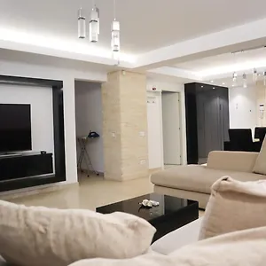 Bulevardul Decebal Apartment