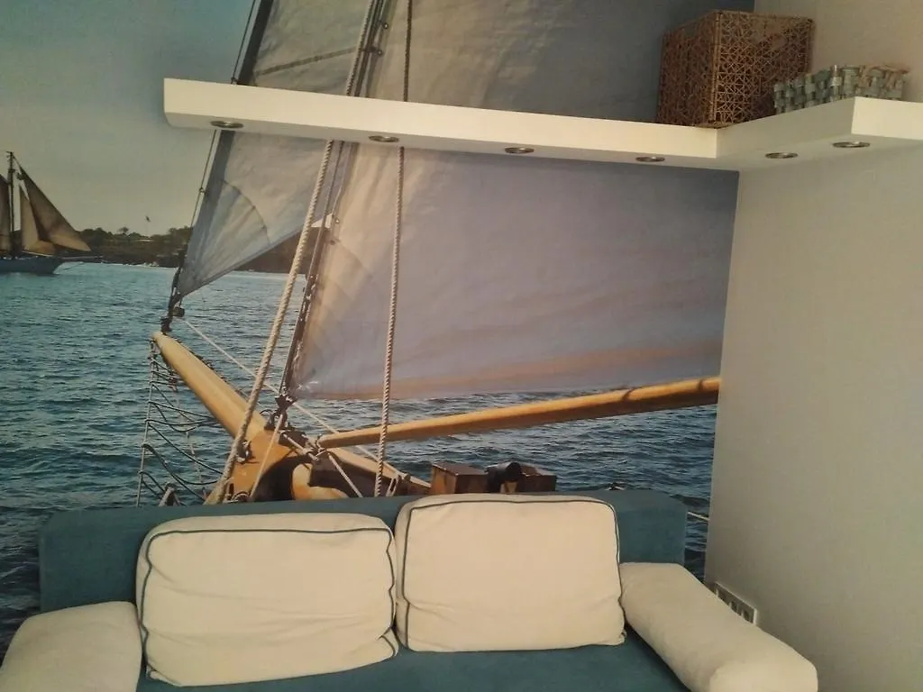 Marina Studio Apartamento Bucareste 0*,  Roménia